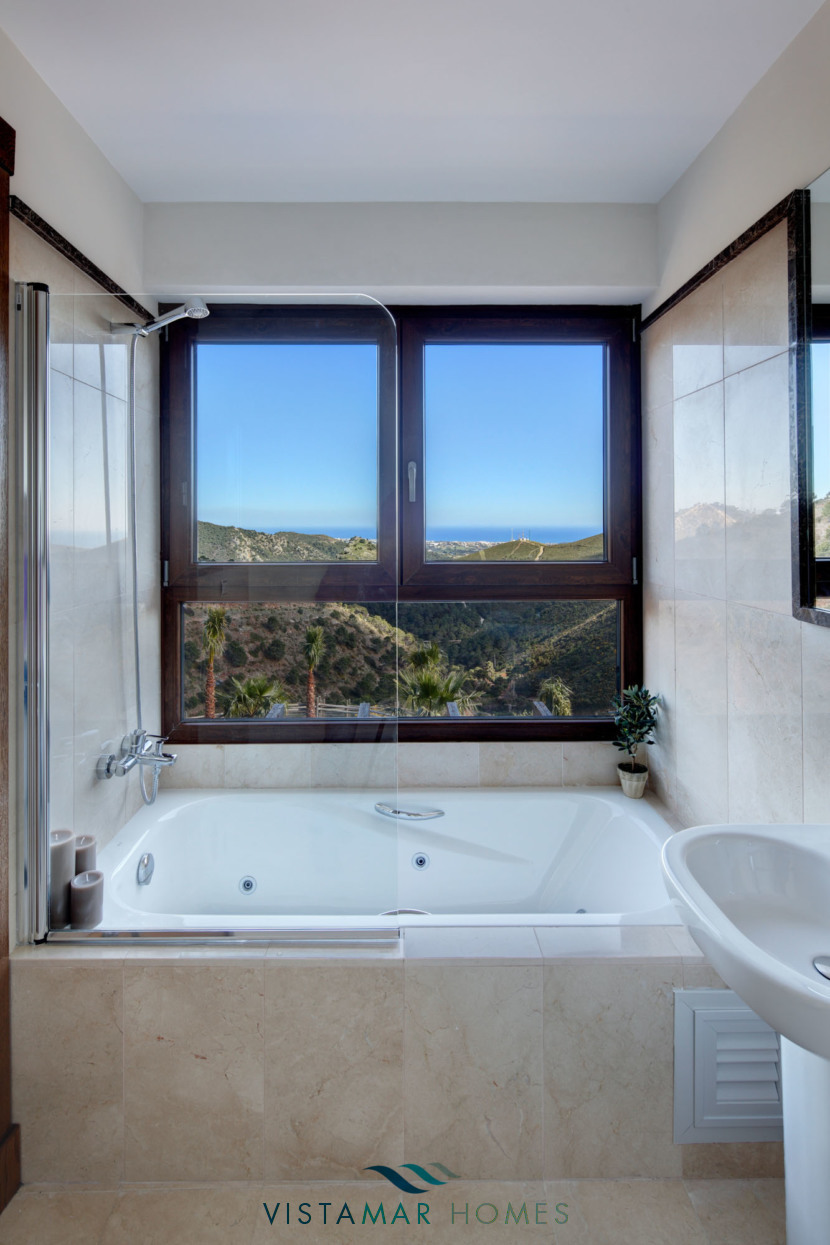 Relax in the Jacuzzi and Enjoy the Views · VMV010 Exclusive Residential Homes in Benahavis