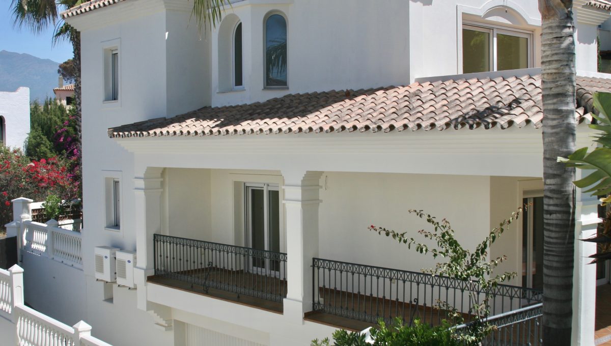 brand-new-modern-villa-on-guadalminas-golf-course-img_9952