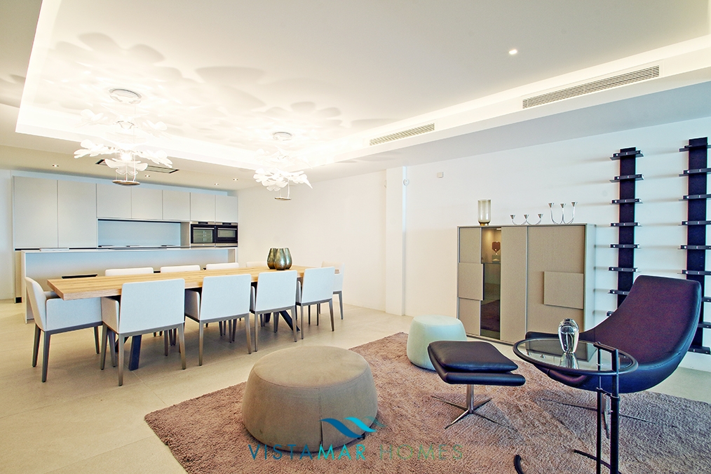 first-line-beach-contemporary-apartments-in-estepona-darya_barray_002-1