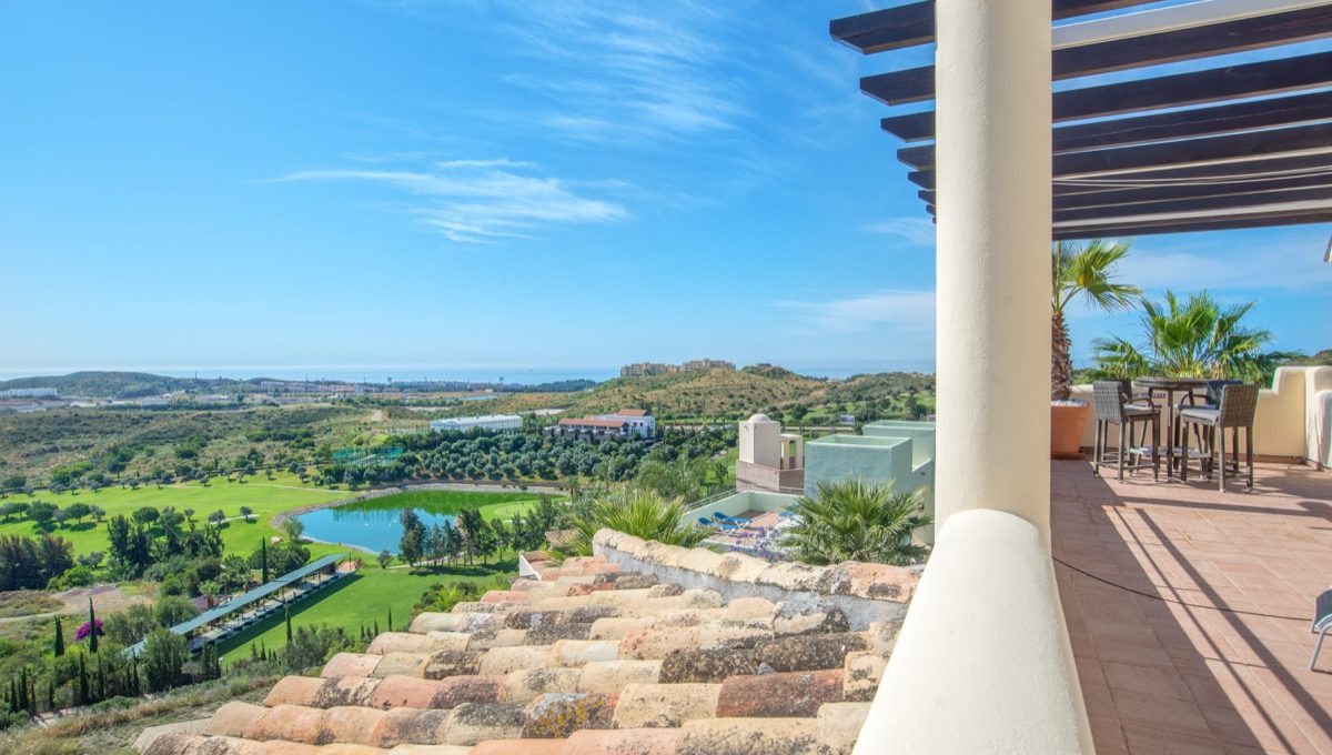 best-views-you-have-ever-seen-large-3-bedroom-penthouse-with-wrap-around-terrace-c2121ph_22 golf views