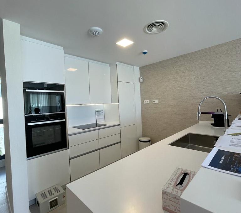 artola-homes-cabopino-marbella-brand-new-duplex-apartments-photo-2023-05-23-15-44-04-17