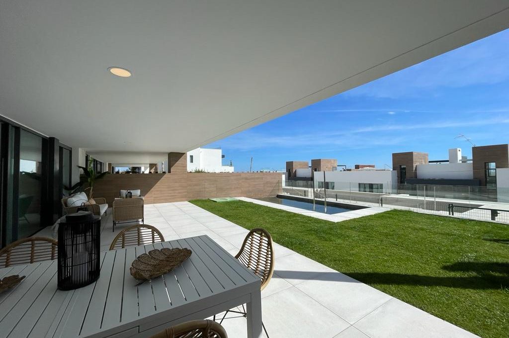 artola-homes-cabopino-marbella-brand-new-duplex-apartments-photo-2023-05-23-15-44-04-7